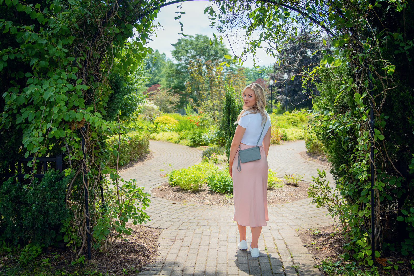 Eco-Friendly Wallets and Crossbody Bags - Sustainable Wallets and Handbags - Vegan Wallets and Handbags